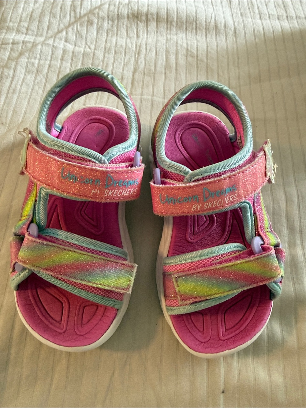 Skechers Kids Glitter Pink Rainbow Strap Sandals Sz 9 like new